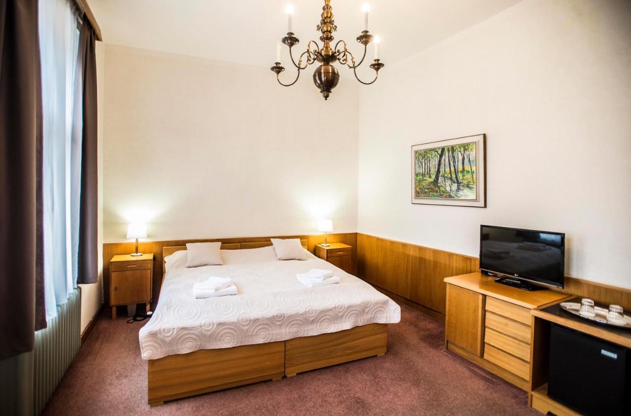 Hotel Opitzuv Dum Praga Zewnętrze zdjęcie