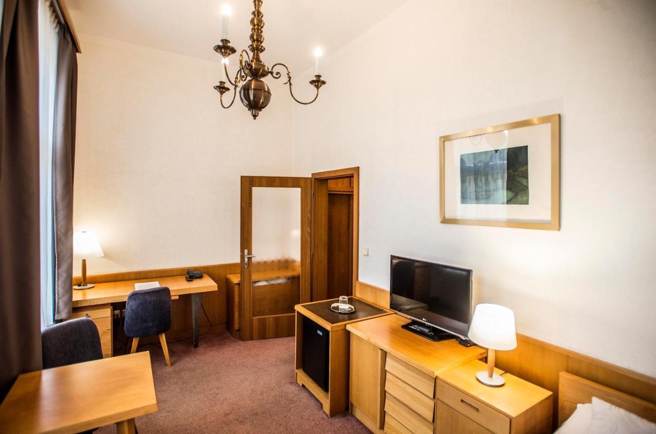 Hotel Opitzuv Dum Praga Zewnętrze zdjęcie